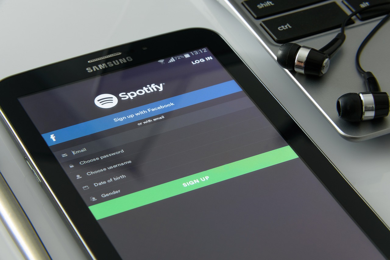 Amplify Your Sound - Learn How to Play Spotify Through Your Mic!