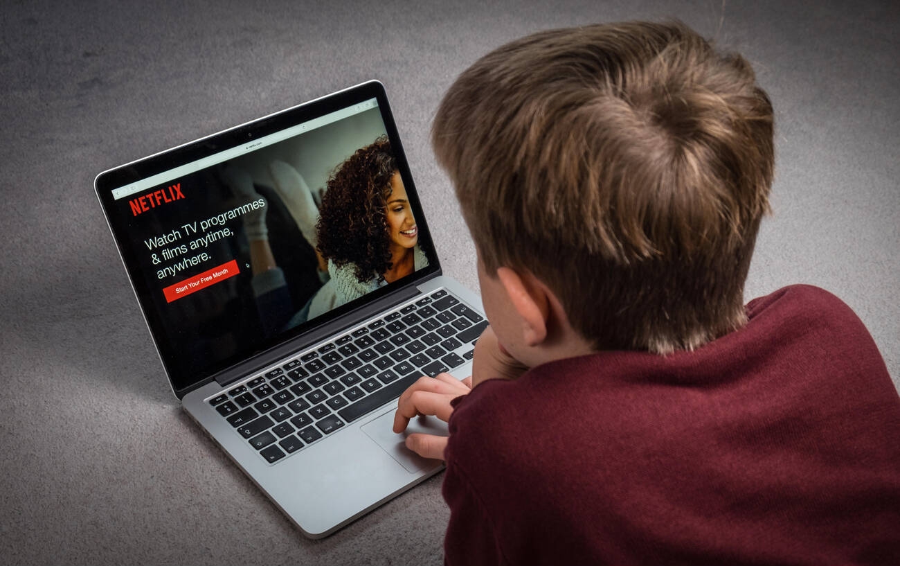 How to Download Movies on Netflix